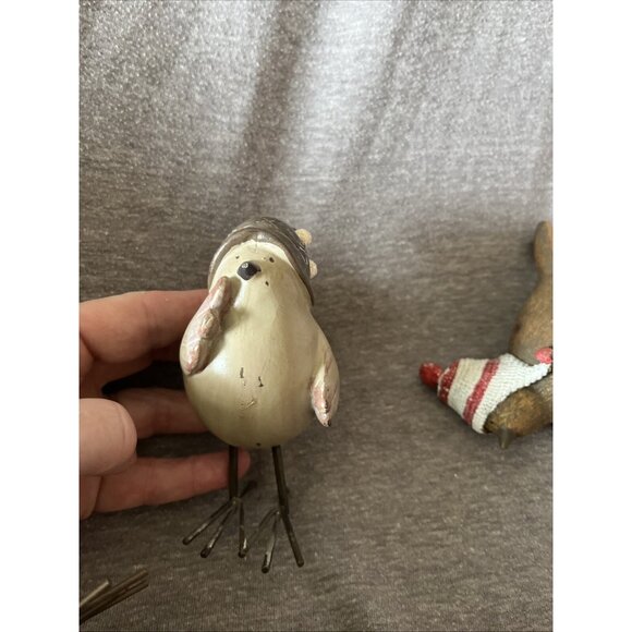 Holiday Christmas Bird Figurines w/Red Winter Hats & Wire Feet 5" - Set of 3 - Picture 6 of 6